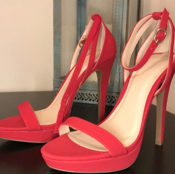 CHARLOTTE RUSSE HIGH HEELS ANKLE STRAPS SZ 6 - Picture 11 of 14